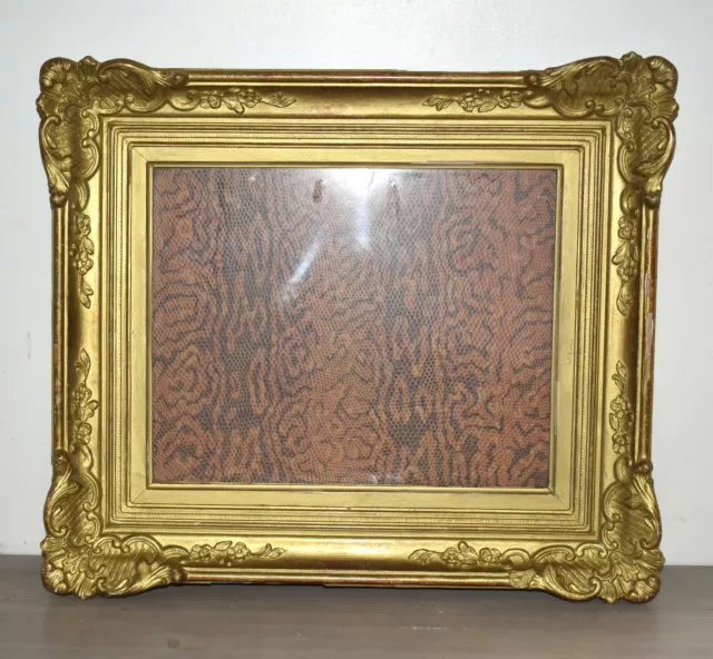 Cadre ancien circa 1900 en bois décoré peinture dorée Feuillure: 58,5x37,5  cm