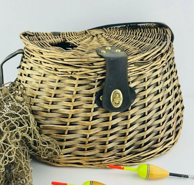 VINTAGE FISHING TACKLE Basket Fly Creel Wicker Leather Bag Lures Net 9