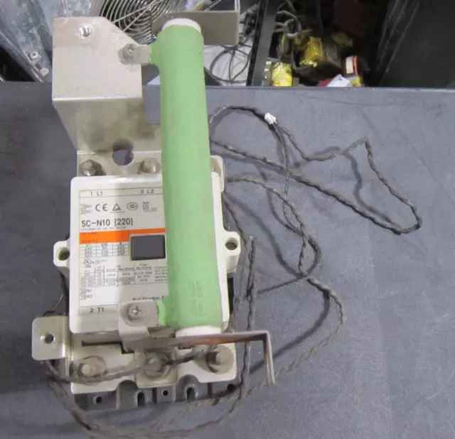 Fuji Electric SC2CBAA SC-N10 Contactor