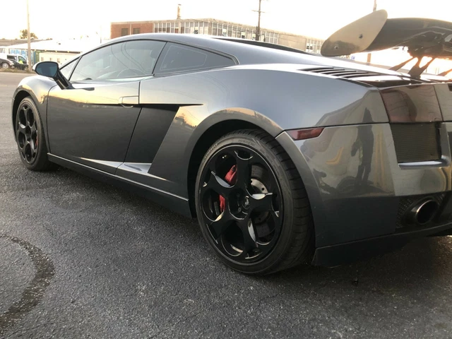 2006 Lamborghini Gallardo 12