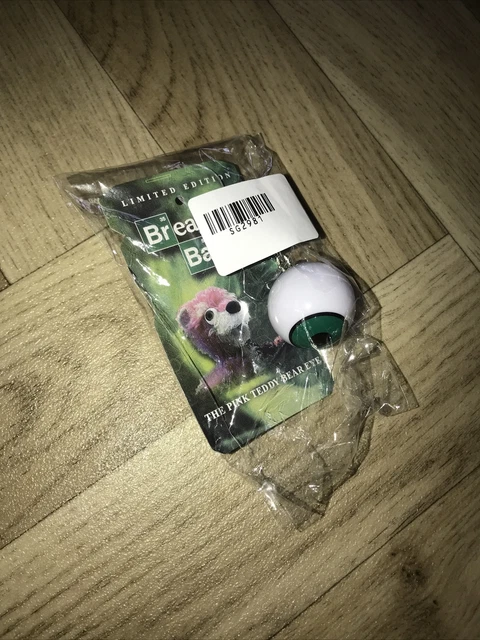 2013 Eyeball Keychain Breaking Bad Pink Teddy Bear Eye Mezco Plane Crash