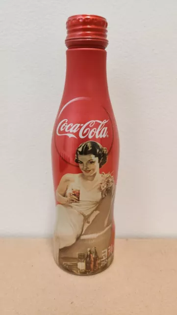 Coke Bottle Coca-Cola "Vintage Girl" (Korea) 2015