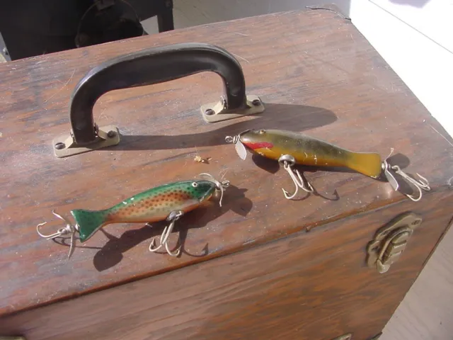 2 OLD PAW Paw Caster Minnows OLD WOOD LURES from an old Wood