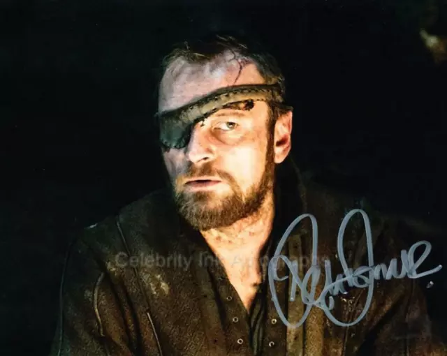 RICHARD DORMER as Dondarrion - Game Of Thrones GENUINE SIGNED AUTOGRAPH