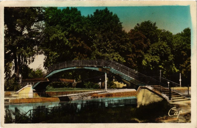 CPA CHALONS-sur-MARNE - La Passerelle (742410)