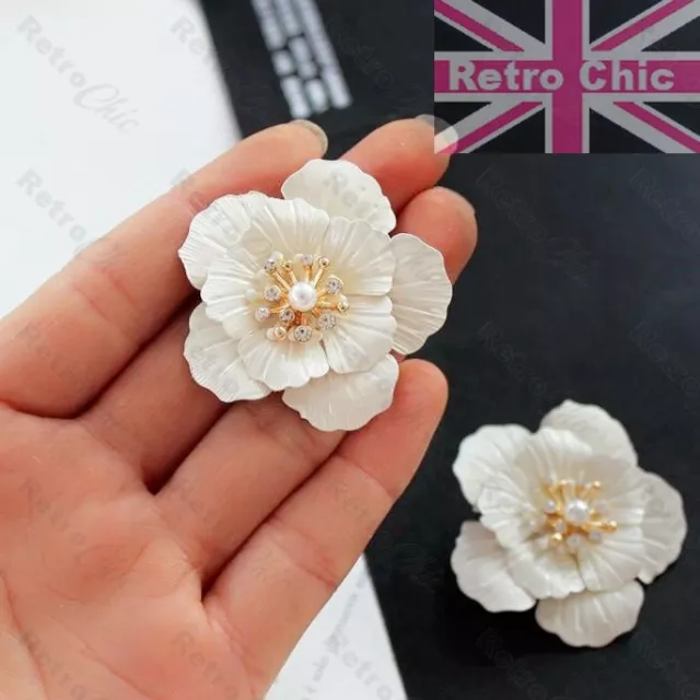 HUGE 4cm BIG FLOWER white enamel/gold fashion EARRINGS studs RETRO vintage chic