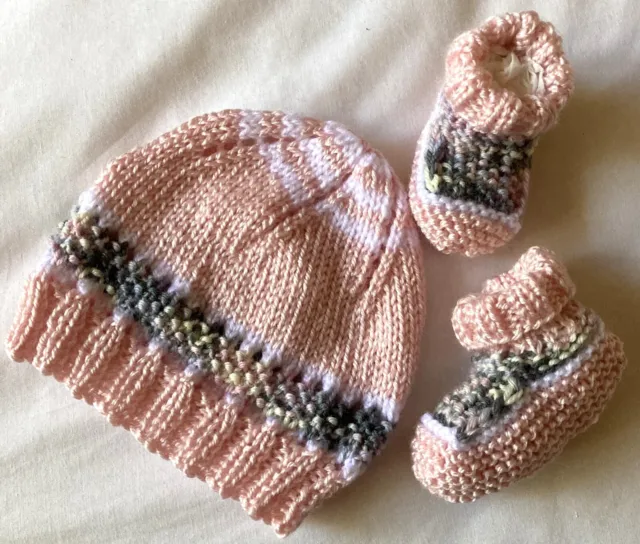 Baby Beanie & Booties Set. Hand-knitted by me. Pink, White and Grey. Soft/Cute.