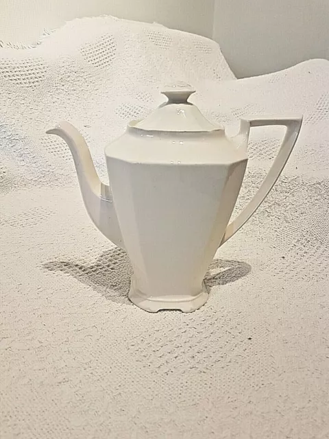 Very Elegant Ivory ‘Royal Ivory’ Tea Pot By John Maddock & Sons