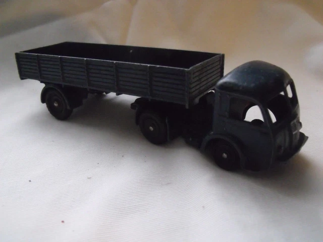 Tracteur Dinky Toys Panhard – Made In France, Sortie De Grenier, Occasion