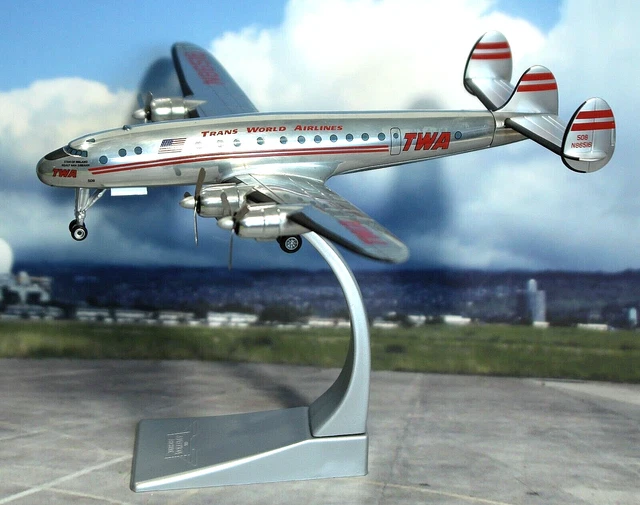 Corgi Classics  Lockheed L-049 Constellation  Trans World  Airlines  1:144 RARE