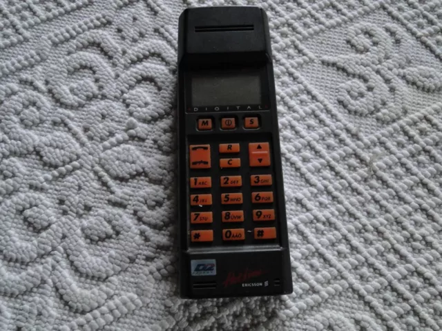 Ericsson   Hotline GH172 Ziegel Vintage Handy