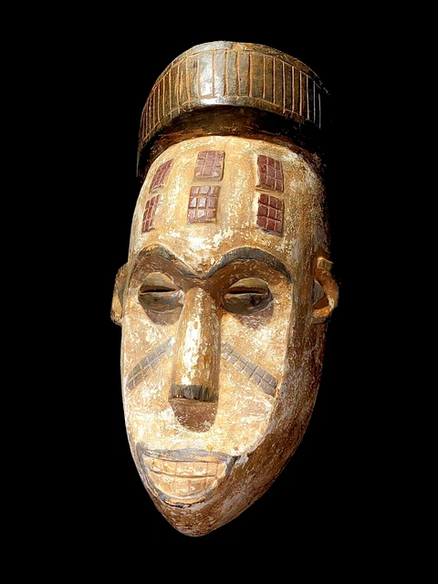 Maschere africane antiche Tribal Face intagliato a mano da collezione IGBO...