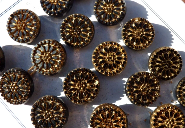 LOT de 11 ANCIENS BOUTONS en VERRE PRESSÉ MOULÉ BICOLORES fin XIXe