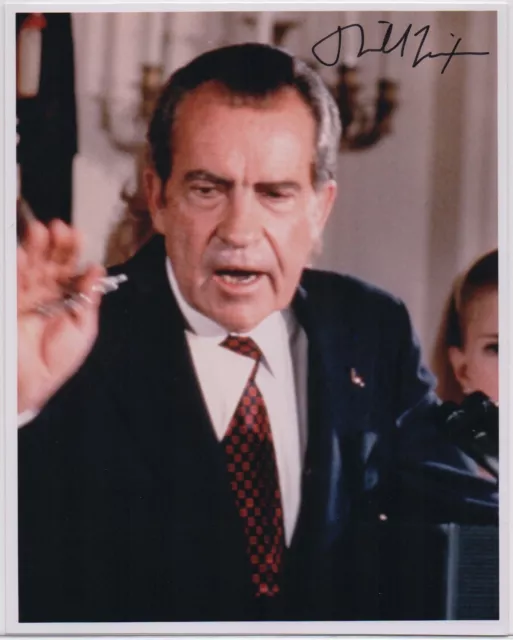 PRESIDENT RICHARD NIXON signed 8x10 photo AUTOGRAPH auto BAS Beckett LOA rare