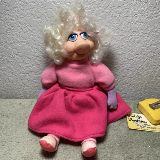 1989 Muppets Miss Piggy Plush Doll