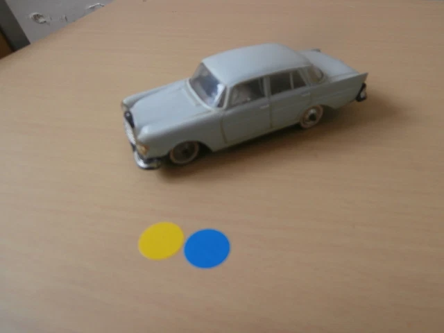 Norev 1/43 Mercedes Benz 220 SE Verte - Collection Made In France