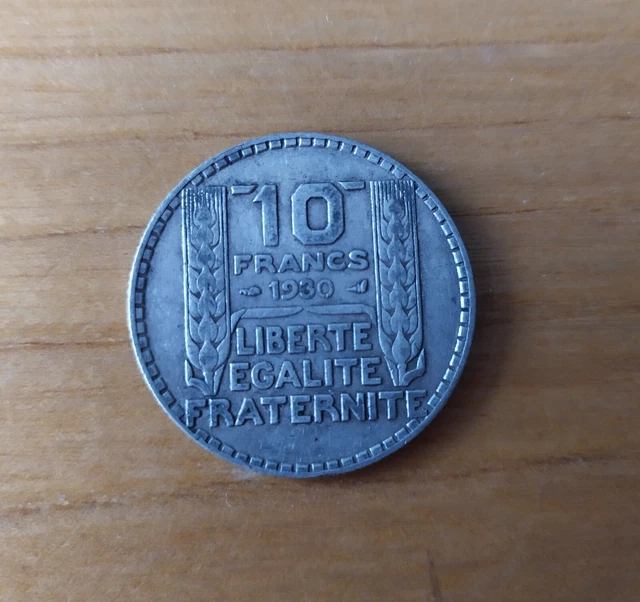 Broche Ancienne En Argent Massif Avec Pièce De 10 Francs Turin 1930 - Bijou Vintage