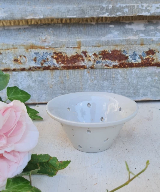 ANCIENNE FAISSELLE A Fromage En Terre Cuite Blanc Beige EUR 15,00 ...