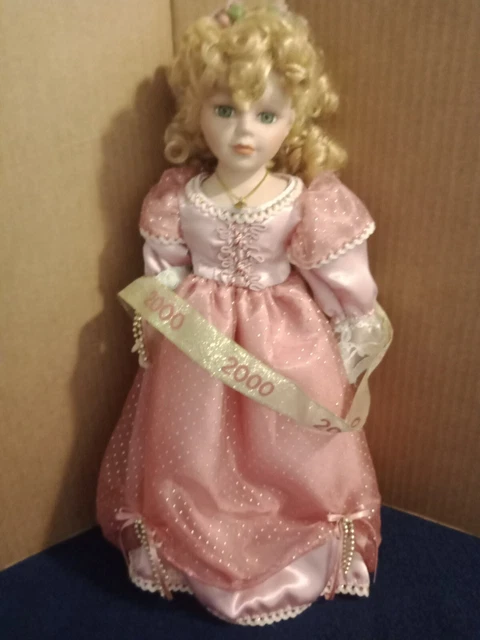 Heritage Signature Collection PORCELAIN 2000 MILLENNIUM 16" Doll Crystal