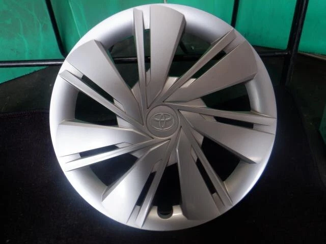 TOYOTA Pixisepoch 2017 DBA-LA350A Copriruota 42602B2440 [Usato] [PA91575144]