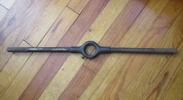 VTG. Threadwell Greenfield No 90 Round Die Wrench Metalworking 23"L x 1-1/4"Hole