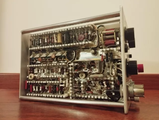 Tektronix Type N Sampling Plug-In Unit / Tiroir à échantillonnage 2