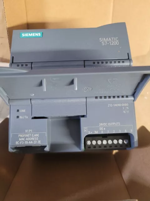 Siemens Simatic S7 CPU 1212 C (6ES7 212- 1AE40-0XB0)