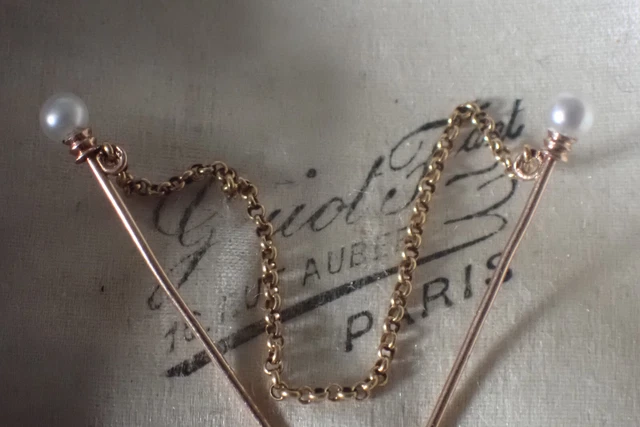 Double épingle / Broche  anciennes en Or rose 18K et Perles fins.