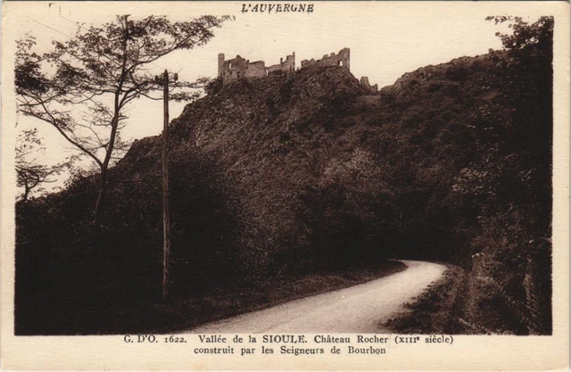 CPA Vallee de la Sioule Le Chateau Rocher (48889)