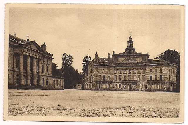 alençon , palais de justice et hôtel de ville  --