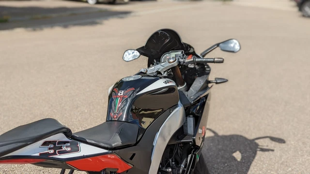 Aprilia RS4 125 (2011 bis 2017, TW - Euro3) 5
