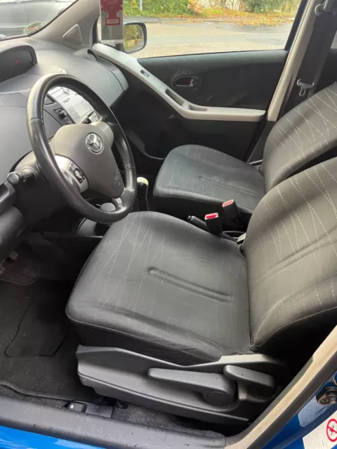 Toyota Yaris (Scheckheftgepflegt)