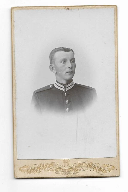 Y21039/ CDV Foto Soldat Militaria Atelier Karl Wahl, Berlin ca.1895