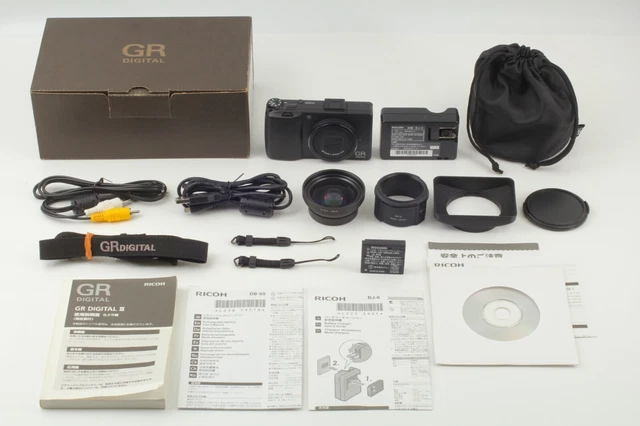 【N MINT w/ GW-2 , GH-2 , Bonus】 RICOH GR DIGITAL III 10.0 MP Camera From JAPAN
