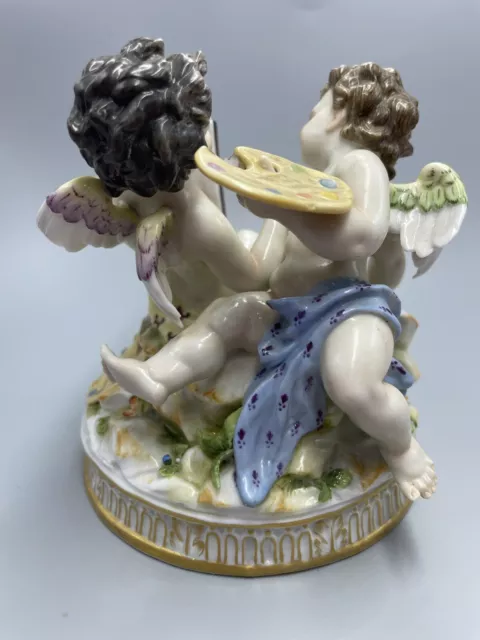 Statuette sujets en porcelaine allemande XIX ème angelots artiste-peintres 3