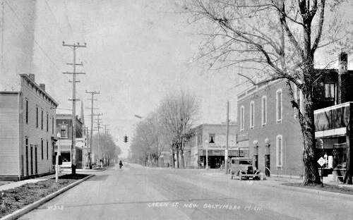 Green Street View New Baltimore Michigan MI Reprint Postcard