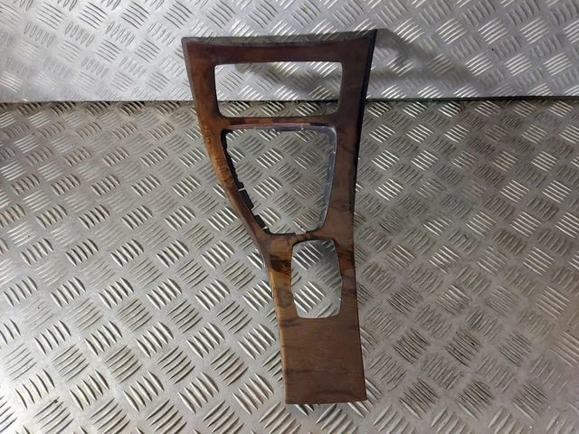 Cache Contour Levier De Vitesse Gauche - Pour Peugeot 208 I Phase 1 - Réf. OE 9674019377 - Occasion