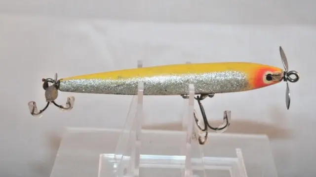 VINTAGE HEDDON WOOD Surface Cobra Fishing Lure - Yellow Shiner *For  Display* $2.49 - PicClick
