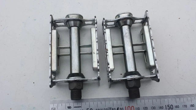 Paire De Pédales Vélo Vintage Lyotard - Acier Argenté - Fabrication Française - Pour Vélo De Route/course