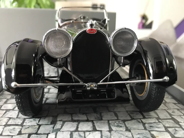 BUGATTI Type 54 Roadster 1931 noir 1/18 d MINICHAMPS 107110160 voiture