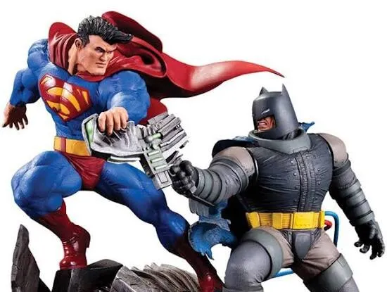 Batman Vs Superman The Dark Knight Returns Porcelain Statue Frank Miller