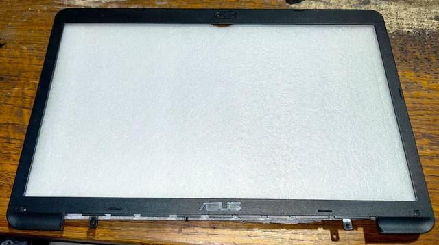 Contour D'écran / Bezel Pour Asus X75A (X75A-TY126H) - Occasion
