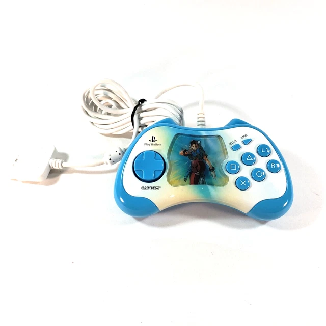 Manette Street Fighter 15ème Anniversaire Akuma en boîte - XB