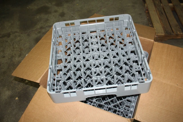 Case of 6 Cambro Camrack PR314151 PEG 9x9 3-1/4 Gray