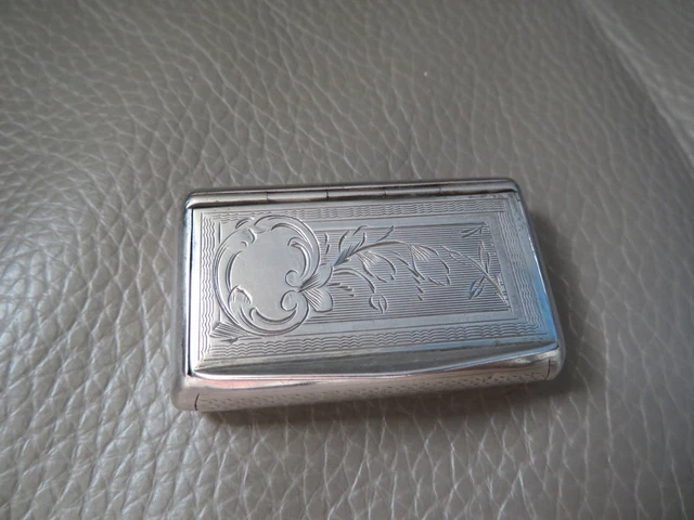 ANCIENNE TABATIÈRE, BOITE en argent massif 32 gr orfèvre illisible EUR 70,00 - PicClick FR