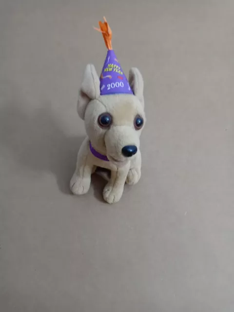 Yo Quiero Taco Bell Chihuahua Plush Dog DOES  TALK Happy New Year 2000