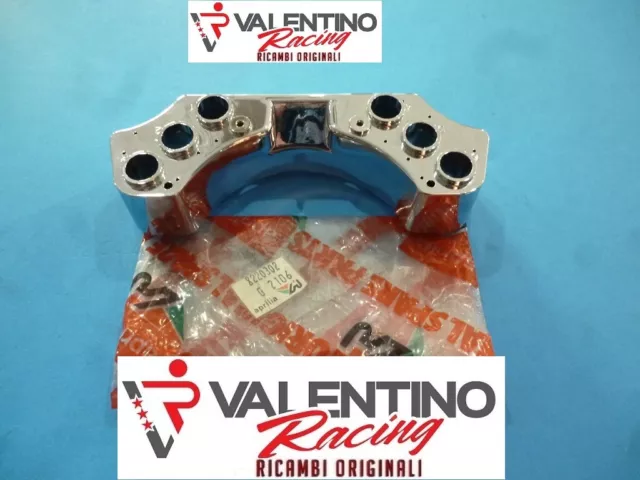 PORTA SPIE inferiore ORIGINALE APRILIA CLASSIC 50 DAL 1992 AL 1999 AP8220302
