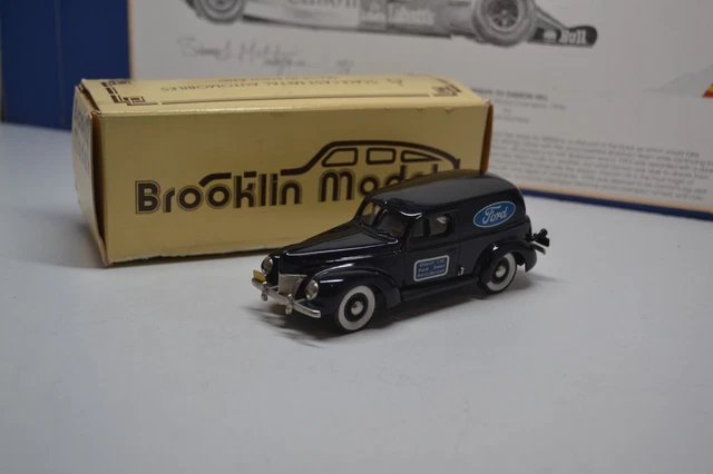 Vends Ford Sedan Delivery 1940 1/43 Brooklin models TBE - Collection