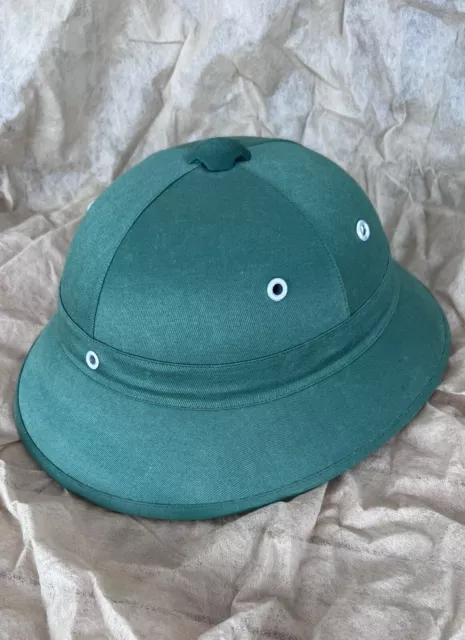 Vietcong Tropenhelm aus Vietnam - Neu und ungetragen