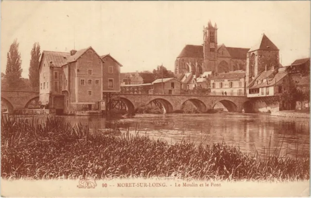 CPA Moret Le Moulin et le Pont FRANCE (1100938)